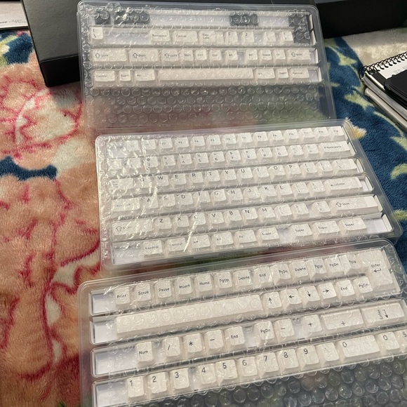 KEY CAPS